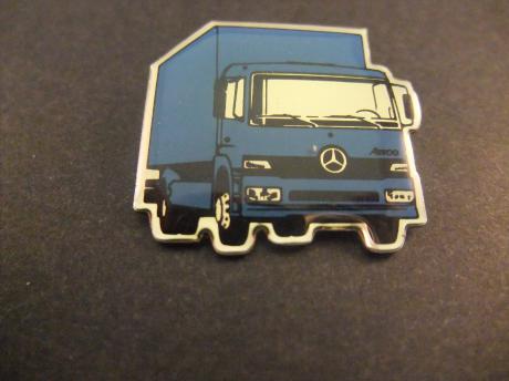 Mercedes- Benz- Atego vrachtwagen blauw